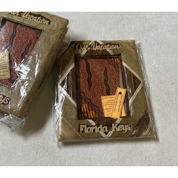 Lot of 2 New Key West Florida Keys Handmade Picture Frame & Photo Album - Picture 2 of 10